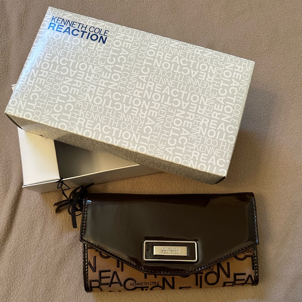 Kenneth Cole Brown Woman's Wallet - Brand New, In Box With Tags!!